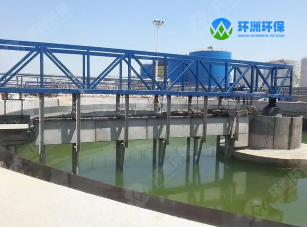 周边传动刮吸泥机